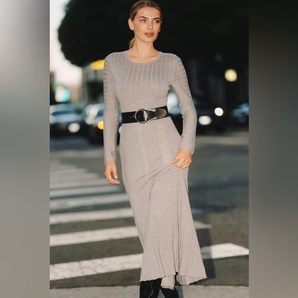 Mare Mare LongSleeve Slim Sweater Maxi Dress grey size small like new